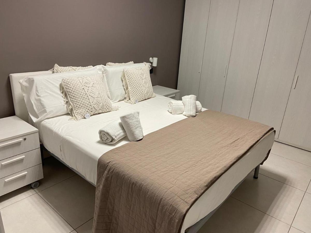Suite48 บารี ภายนอก รูปภาพ
